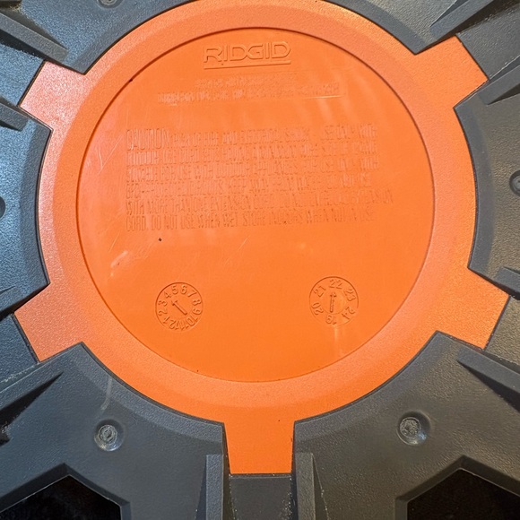 6 plug Ridgid Powerhub - Picture 2 of 2